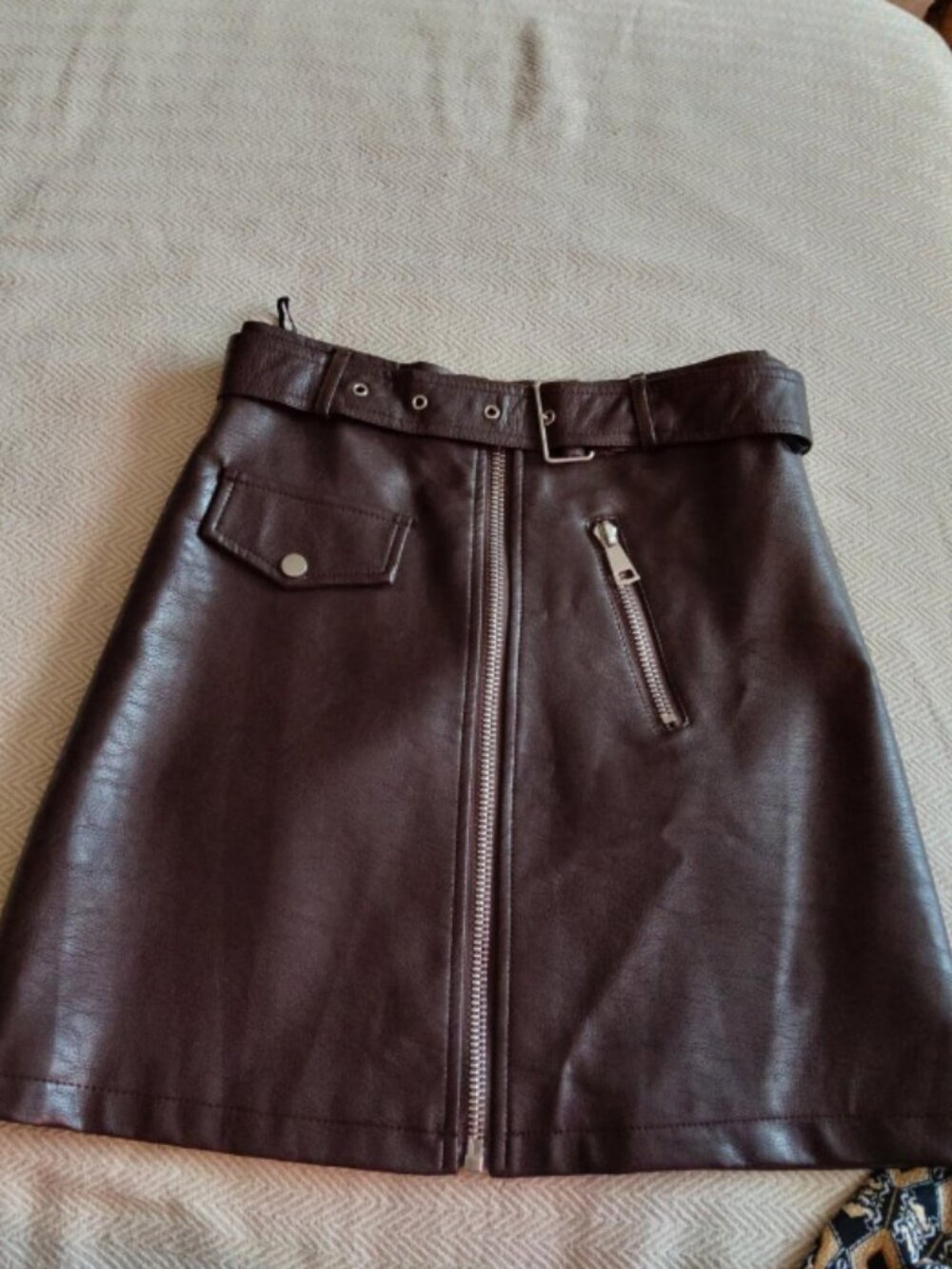leather skirt